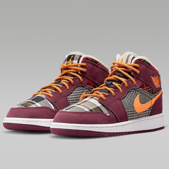 Jordan Other - NEW Air Jordan 1 Mid SE Shoes Sneakers